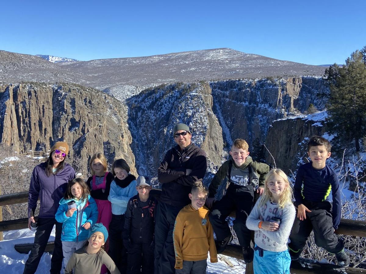 1 group pic of snowshoeing at black canyon