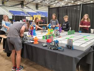 Olathe teacher pushes to inspire students in computer and robotics programs