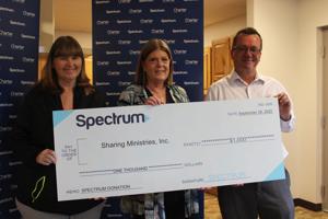Spectrum donation fuels local food bank's efforts to feed a community