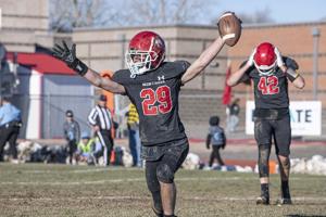 Red Hawks secure trip to Fort Collins with 18-7 win over Pueblo West — MHS faces Broomfield in 4A title game [PHOTOS]