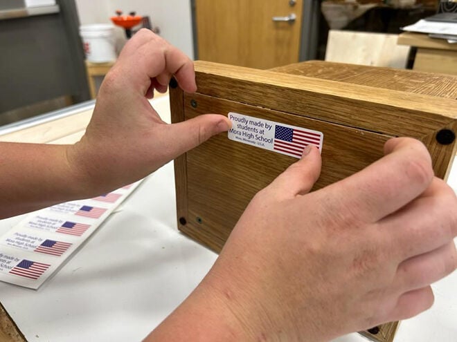 Urn Sticker An appropriate gift | News | moraminn.com