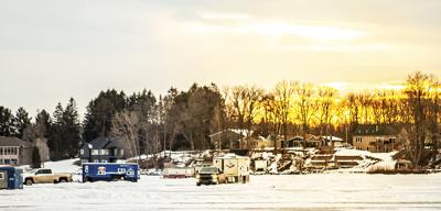 Sun setting on ice houses | News | moraminn.com