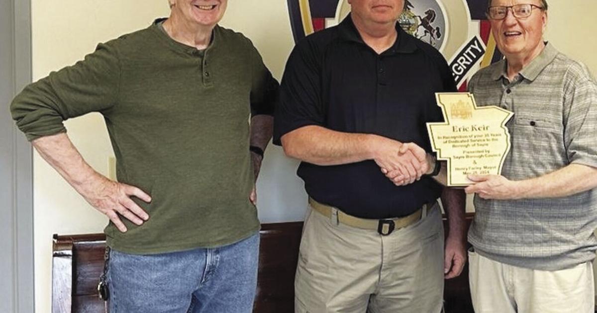 Eric Kier recognized by Sayre Borough for 35 years of service News