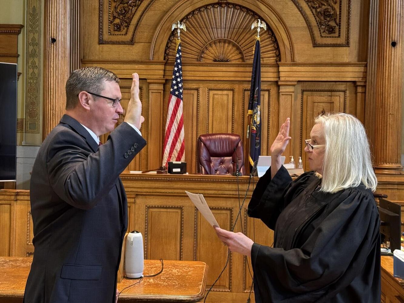 Wells sworn in as Sayre superintendent News