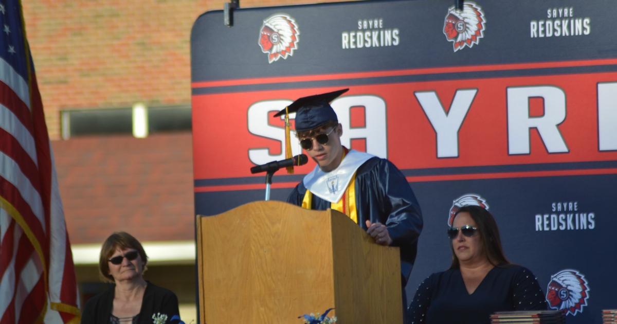 'Thank you, Sayre' News