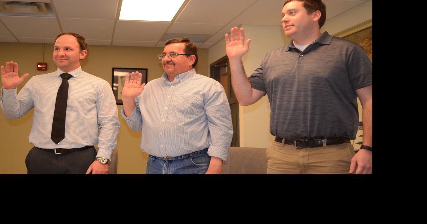 Waverly: Mayor, new trustees begin tenures | News | morning-times.com