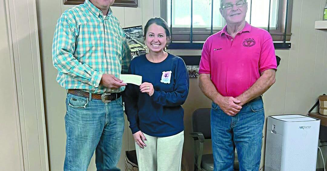 Lawrence County Cattleman's Association donate $2,500 to St. Jude Hospital