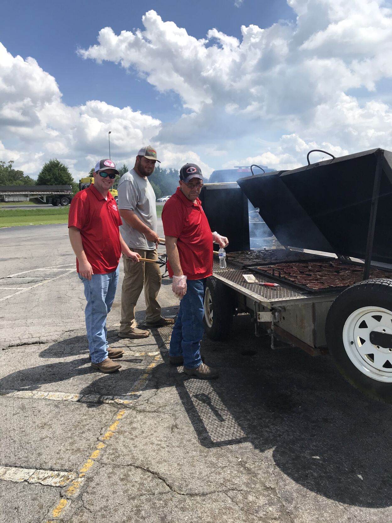 Cattlemen to sell sandwiches... News