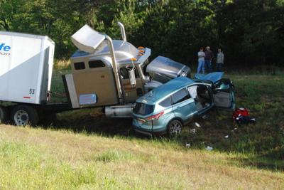 Hatton Student Dies In Wreck Injured Sister Survives Surgery