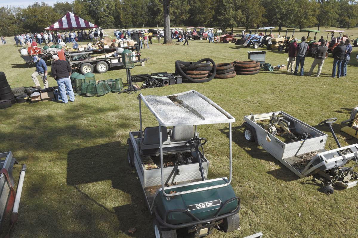 Courtland could 'run out of money' if golf course doesn't sell | Local News  | moultonadvertiser.com