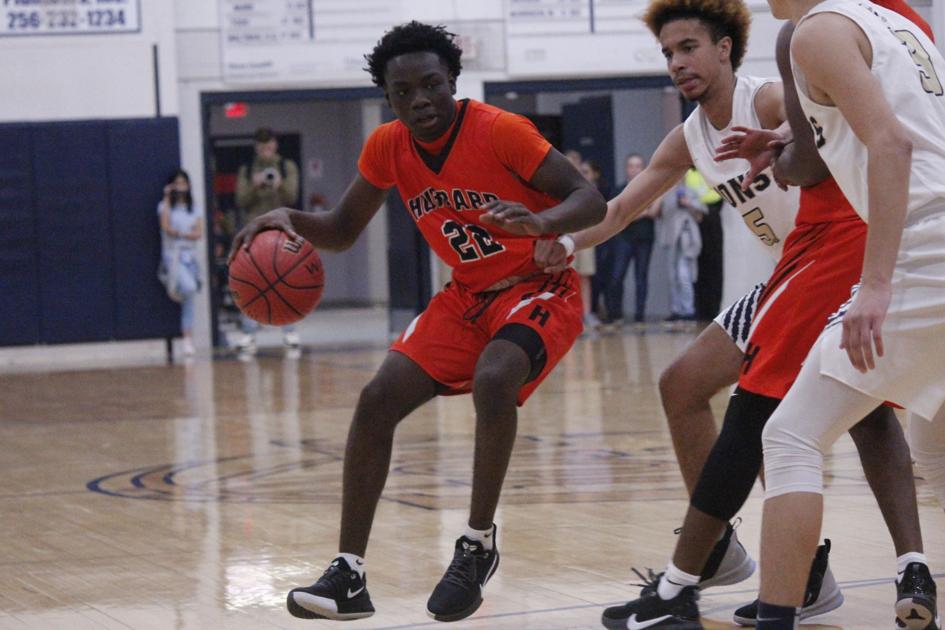 Chiefs Can T Fend Off Murr And Lindsay Lane In 73 66 Loss Sports