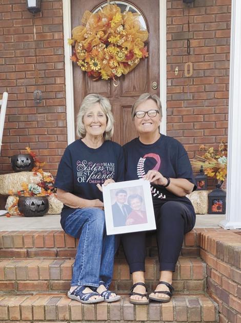 Facing Hard Decisions Sisters Survive Breast Cancer News Moultonadvertiser Com