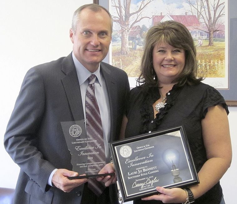 Cagle honors Bennett, Brim | Local News 