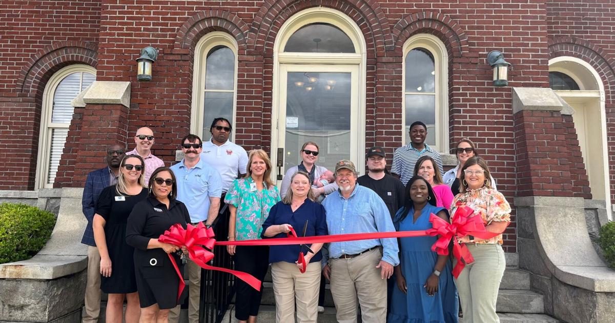 Chamber has ribbon cutting for Life of Adventure Travel | Local News
