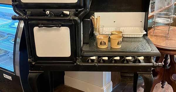 Friendly Neighborhood Coffee Shop Opens in Kuffel Canyon