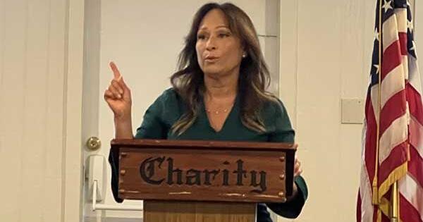 Senator Rosilicie Ochoa-Bogh encourages community engagement