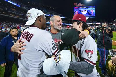 Diamondbacks score 4 in 9th, beat Tigers for 5th straight win