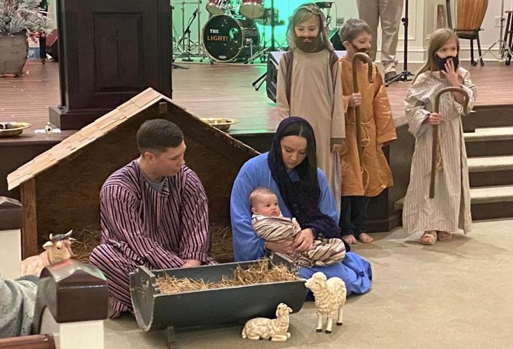Christmas celebrated at Living Light Church | Faith | mountaineagle.com