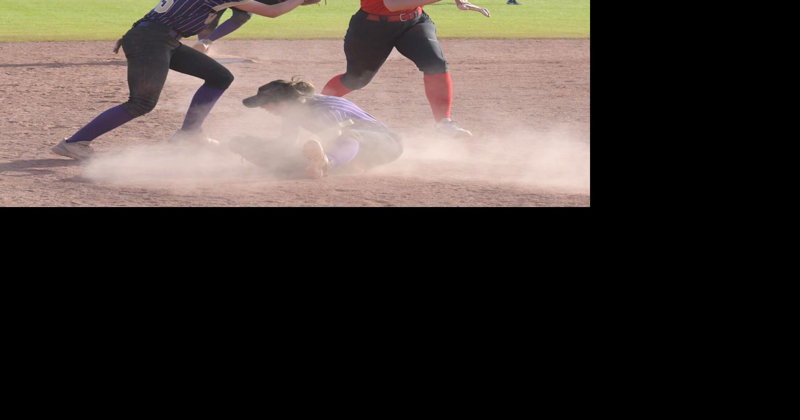MountainEagle.com - Lynn sweeps way to Winston County Softball Tournament title image