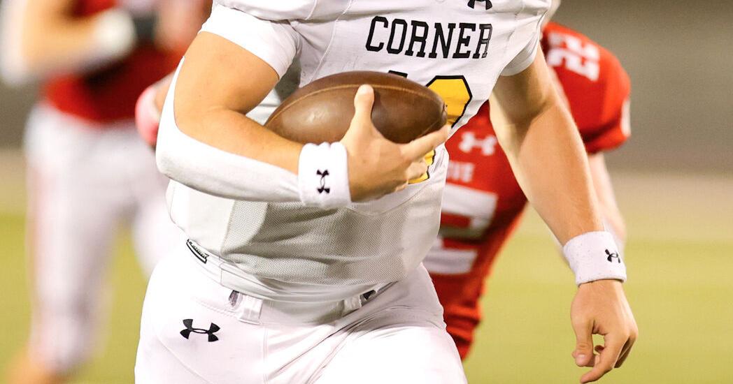 MountainEagle.com - No. 8 Corner crushes Oak Grove for 7th straight win image