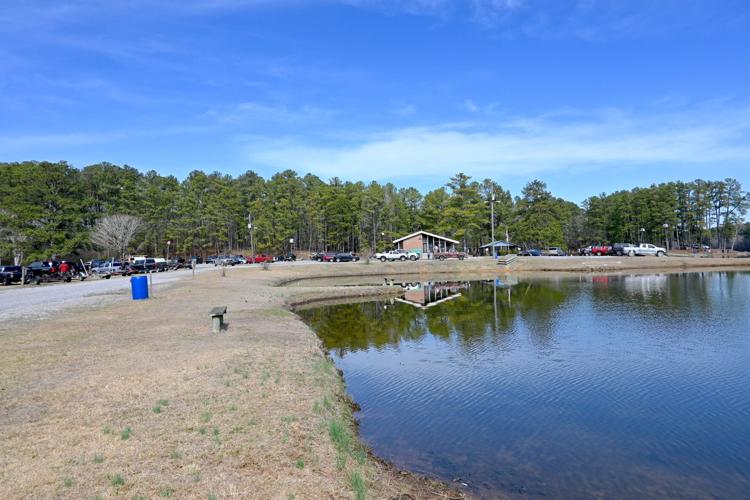 Walker County Lake reopens to large crowd News