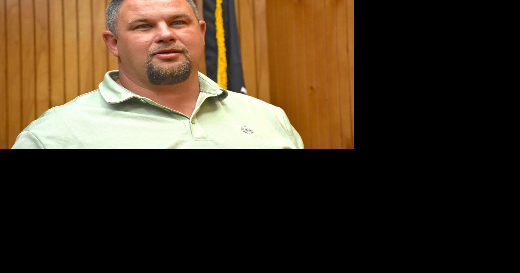 County will post for new solid waste director | News | mountaineagle.com