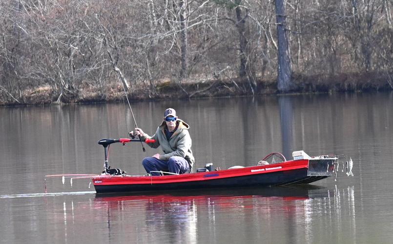 Walker County Lake reopens to large crowd News