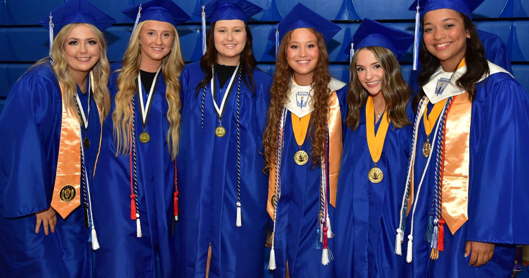 Carbon Hill hosts graduation ceremonies - Vimarsana News