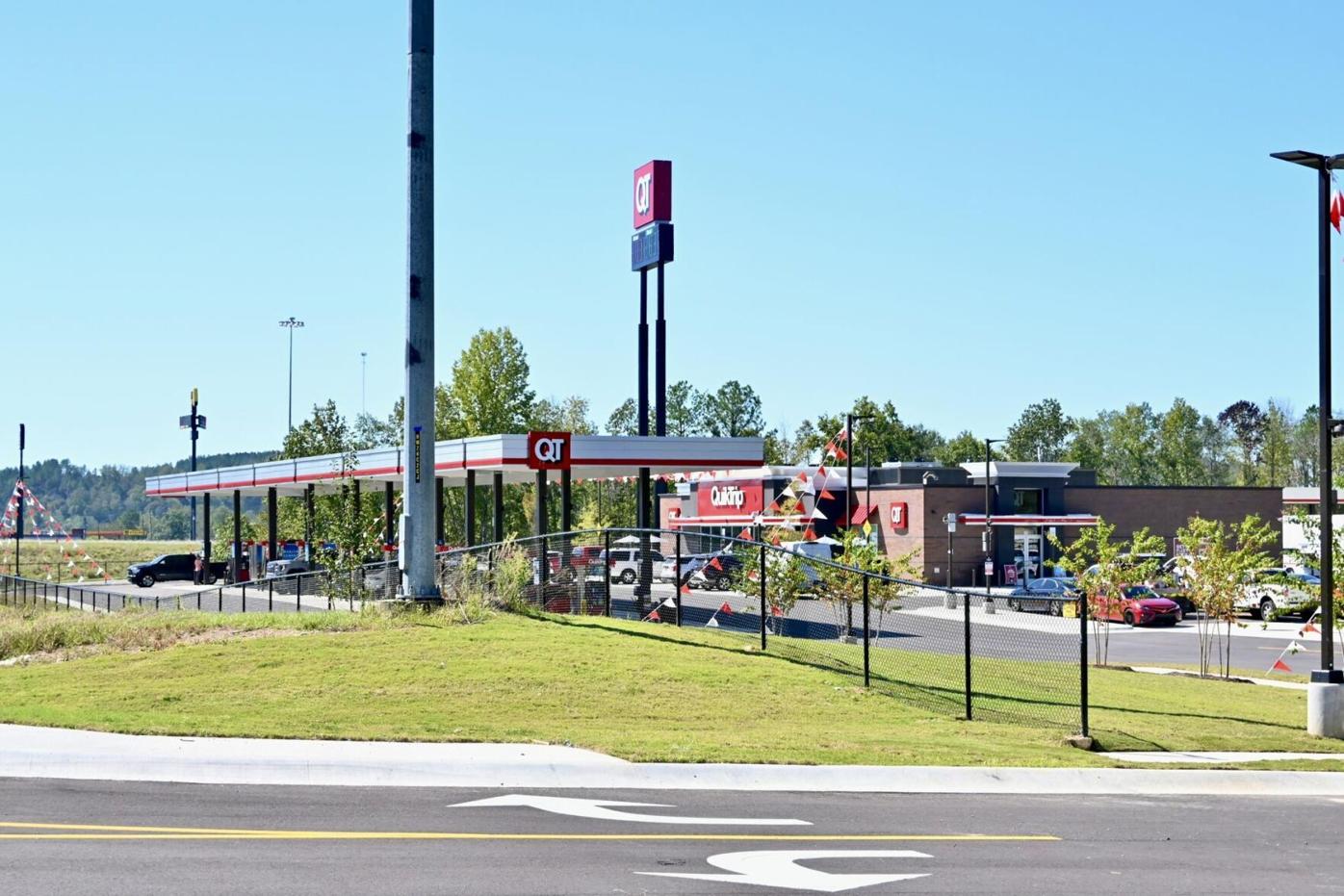 QuikTrip receives warm welcome in Jasper | News | mountaineagle.com