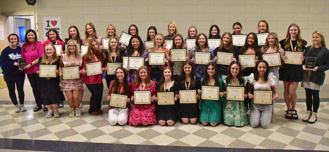 City BOE recognizes Jasper High students | News | mountaineagle.com
