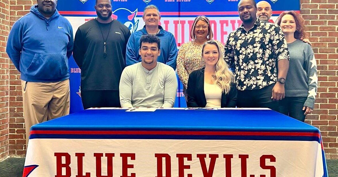 MountainEagle.com - Cordova's Allen signs with UNA image