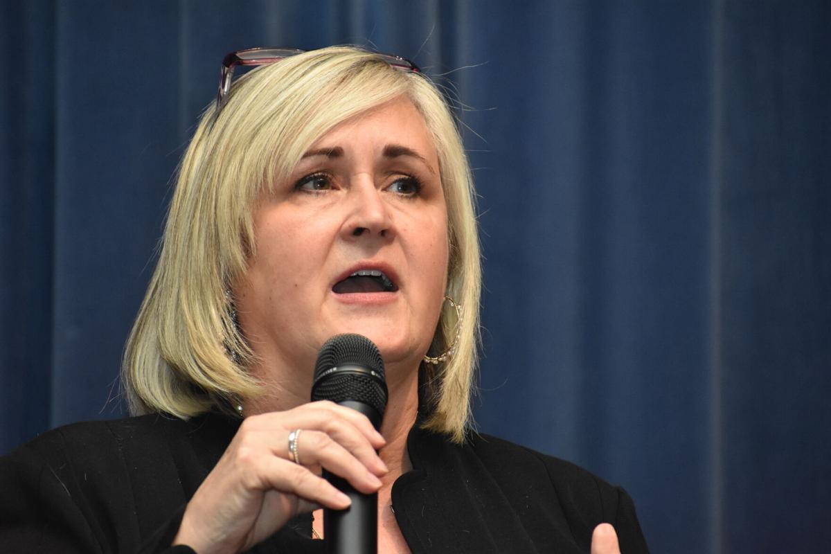 Stewart makes pitch for chief justice in Jasper News