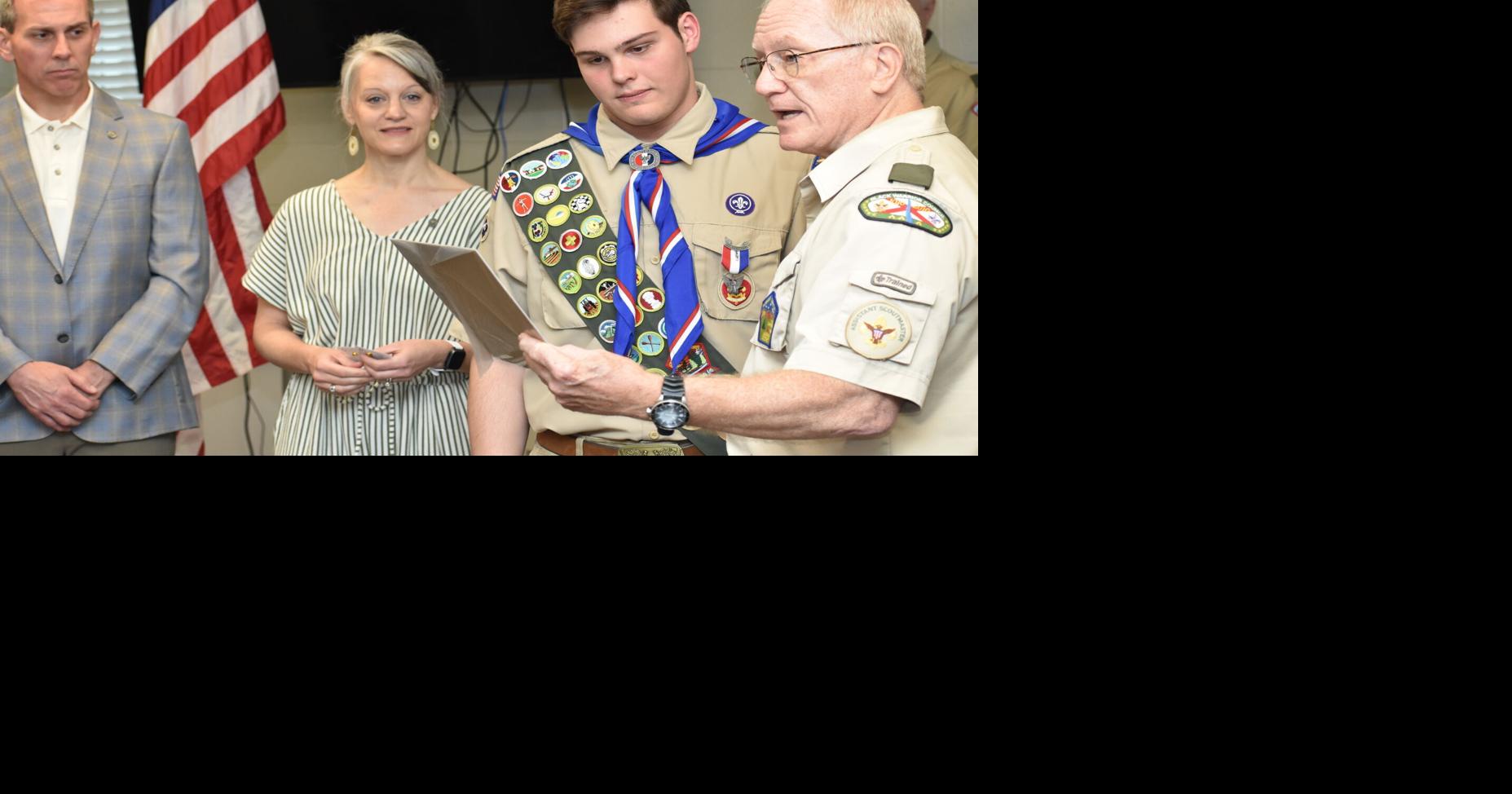 Davenport awarded Eagle Scout status | News | mountaineagle.com