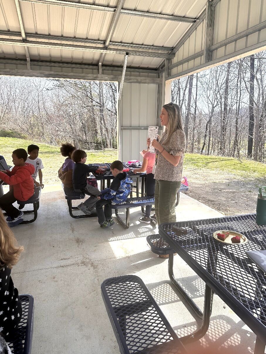 Tharrington Elementary Gets New Outdoor Classroom | News | Mtairynews.com