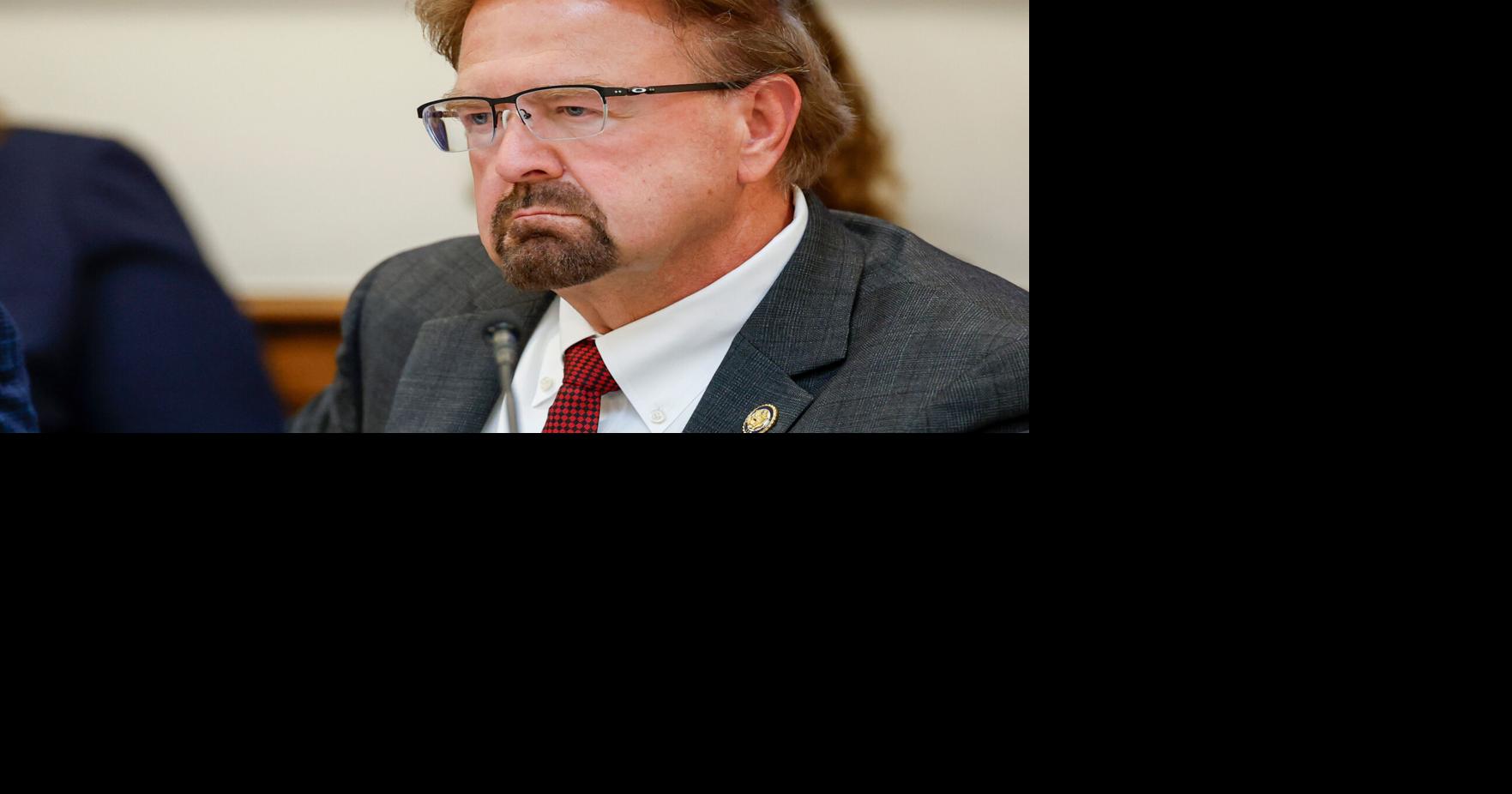 Edwards quits reelection bid after committee finds inappropriate conduct