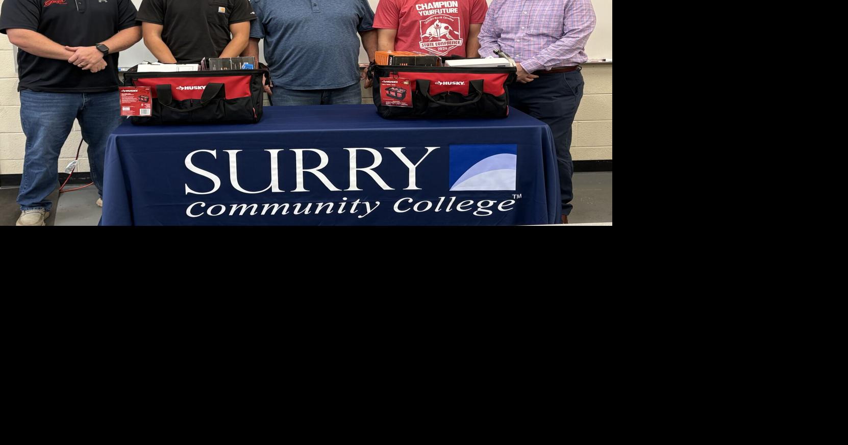 Two SCC students win new tool sets