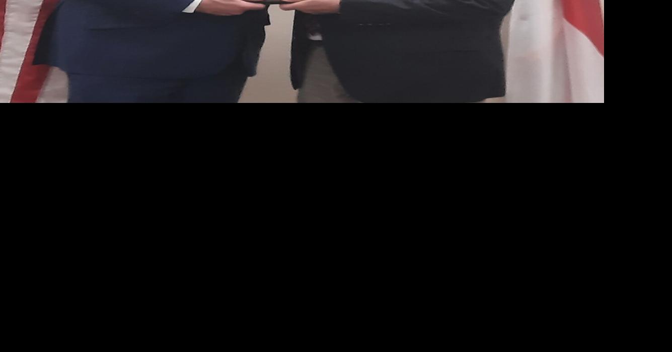 Rogers Auction & Realty honored by state board | Business | mtairynews.com
