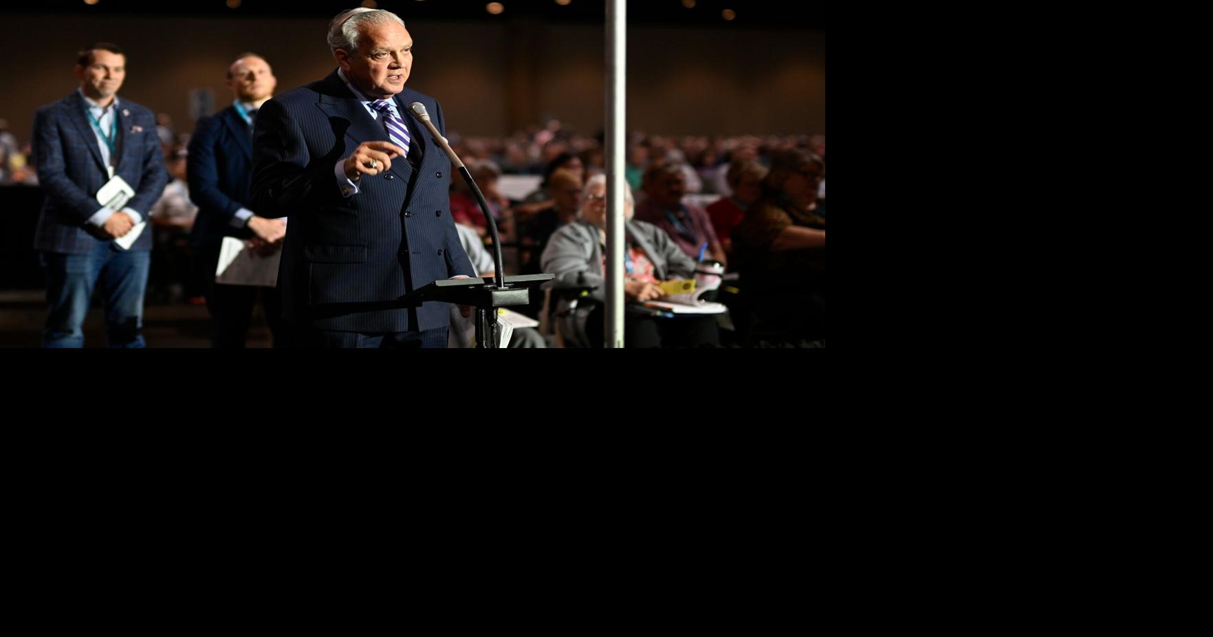 Southern Baptists vote to advance a formal ban on churches with women pastors