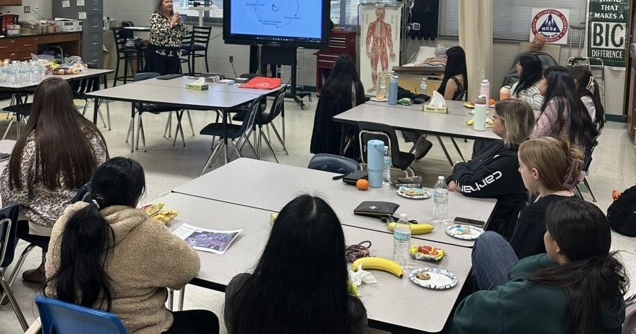 HOSA students bring mental health training to Central Middle School