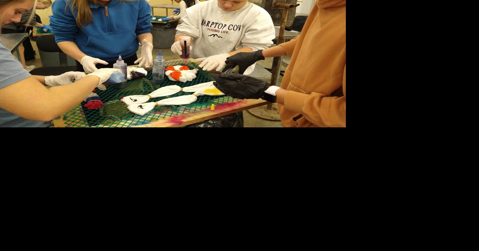 SCC instructor teaches with tie-dye | Arts & Entertainment | mtairynews.com