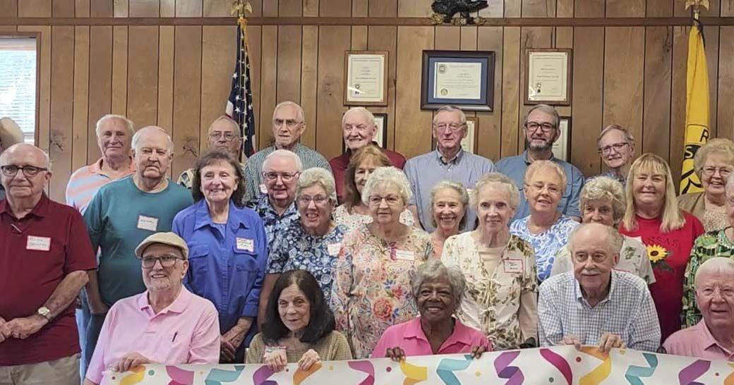 Largest senior class of Blue Ridge High reunites