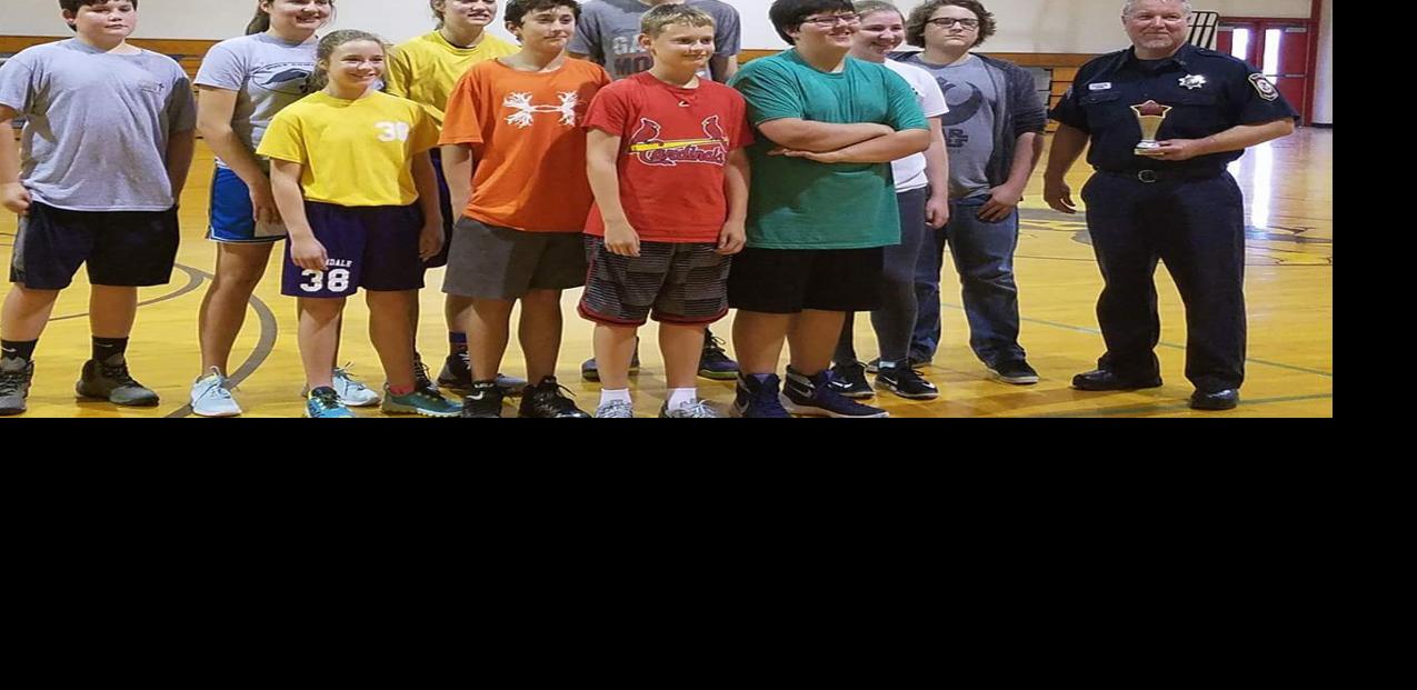 Middle School Basketball Yellow Jackets Honor Coach Cashburn