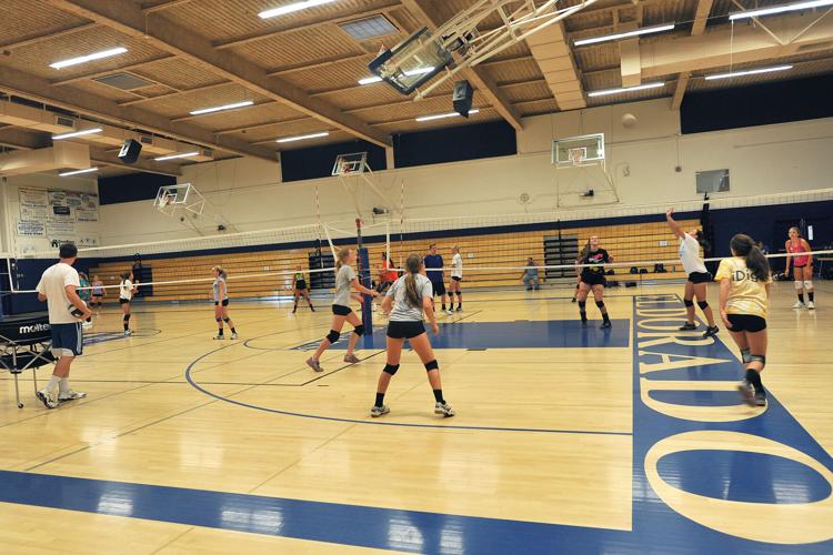 Volleyball camp at El Dorado High Photo Galleries