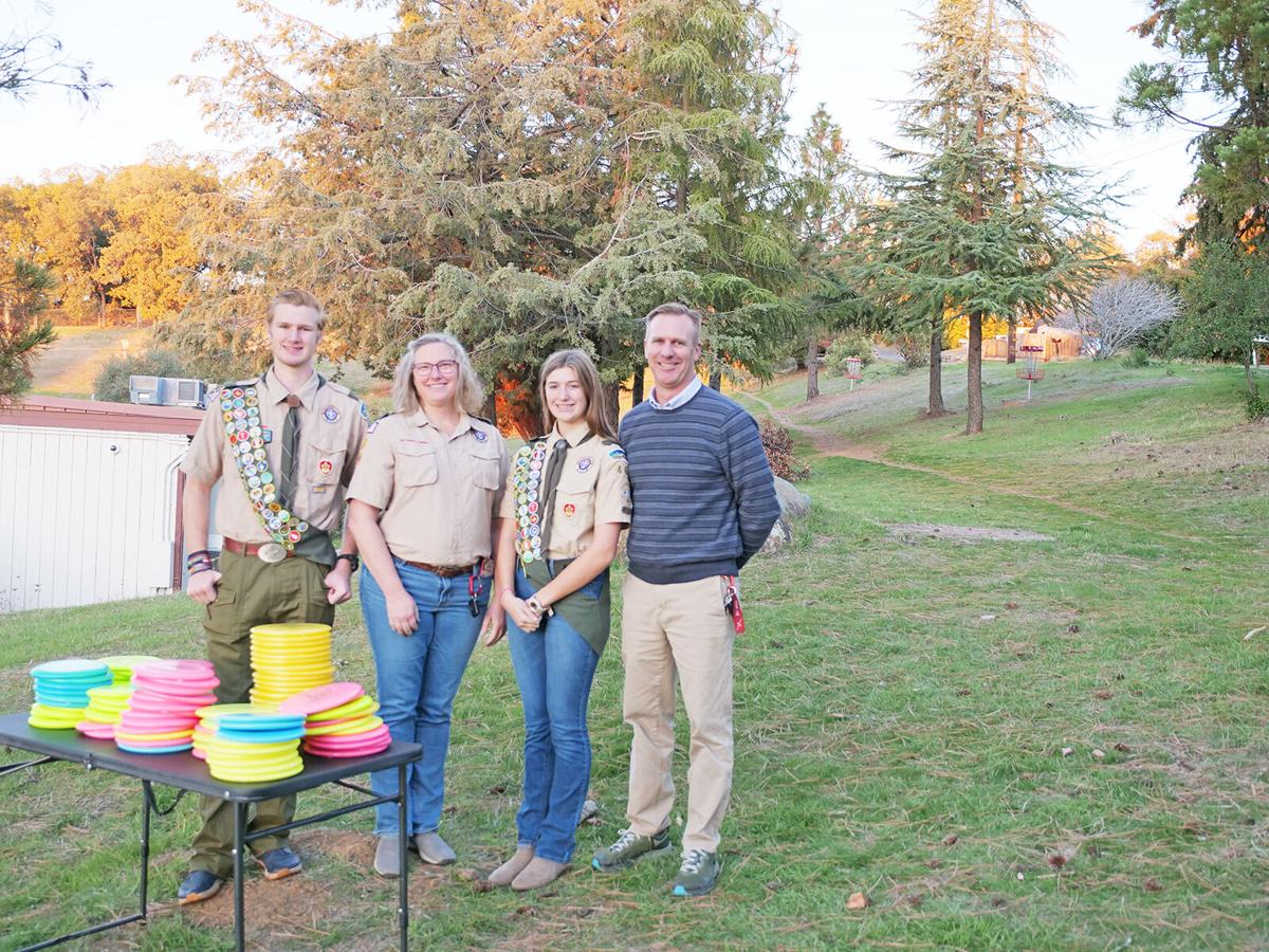 Dream takes flight Markham Middle School unveils spectacular disc golf