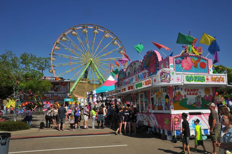 Town Center carnival Photo Galleries