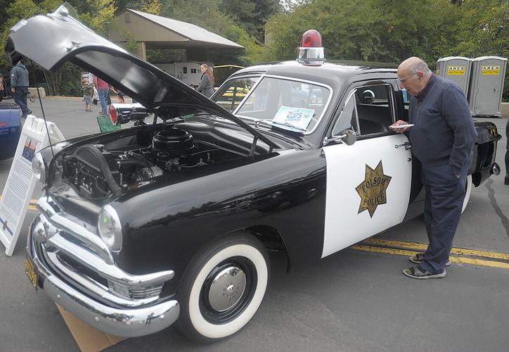 Righteous rides — cool cars and planes a plenty turn out for Cops and