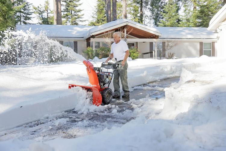 Shoveling out — winter storm clean up continues | News | mtdemocrat.com