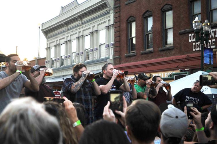 Photo gallery Beer chuggin’, weiner dog runnin’ — Placerville