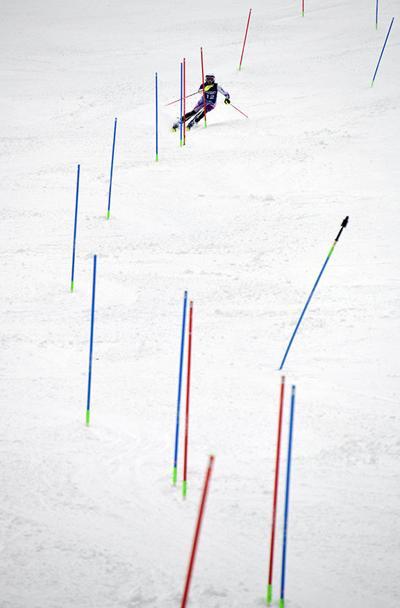 20-03-11 FIS Ski Race 4 Roland.jpg