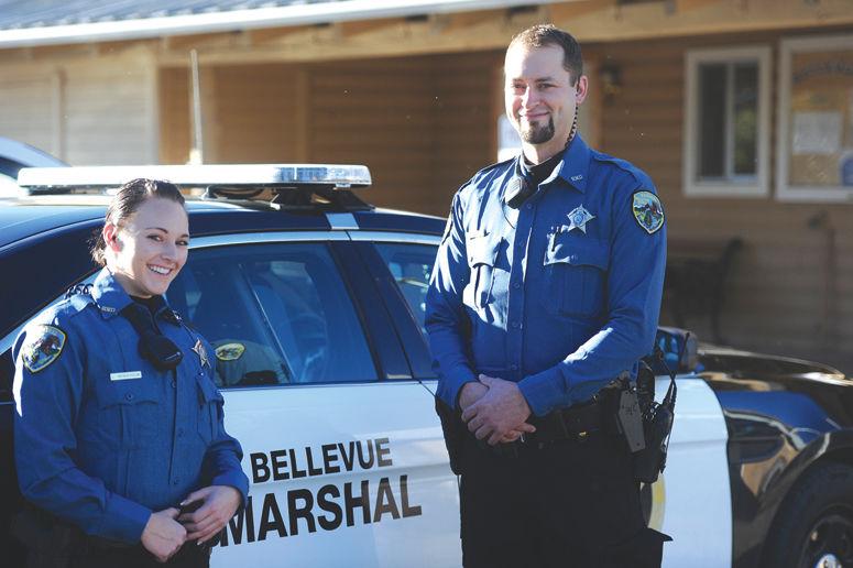 Bellevue has 2 new police officers Bellevue